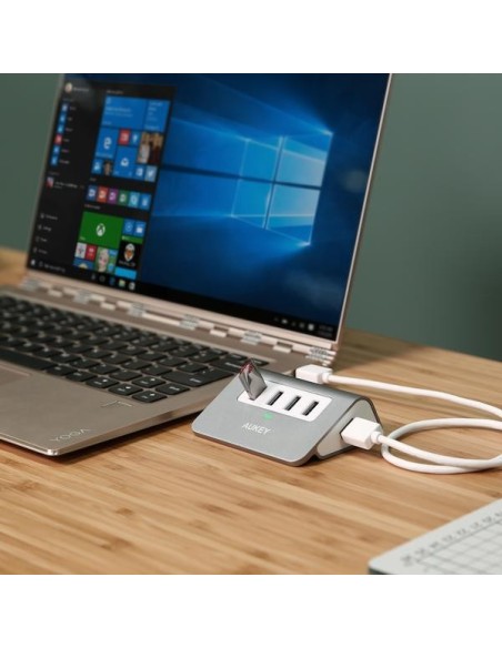 Aukey CB-H5  4-port usb 3.0 hub